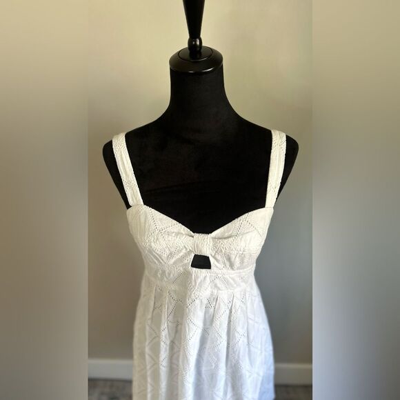 Trina Turk Women's Cut Trellis Lucia Eyelet Lace Short Tank Sun Dress Size 8 - Picture 4 of 9